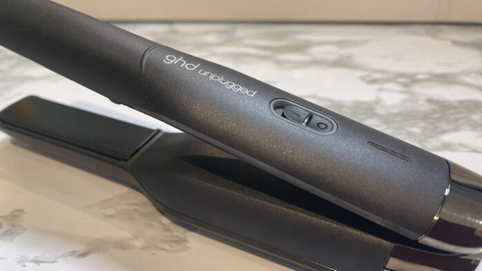 GHD Unplugged button