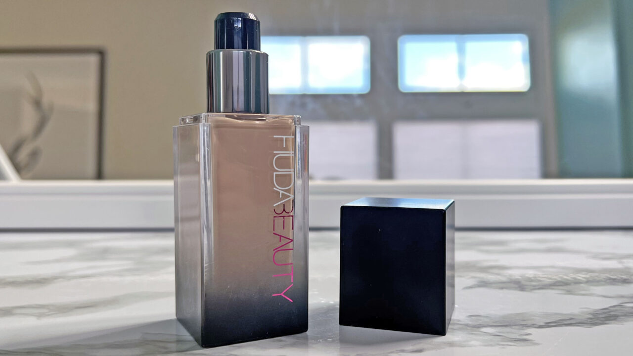 Huda Beauty Foundation Review