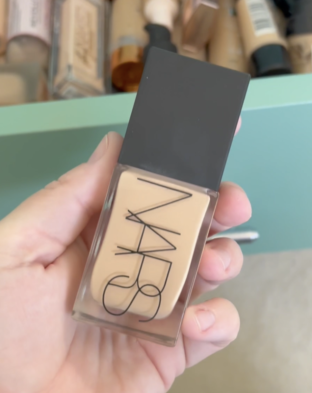 Which NARS foundation for mature skin is best: Light Reflecting foundation